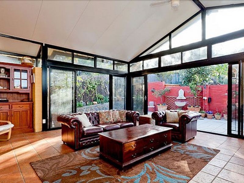 6 Booth Street, Cook ACT 2614