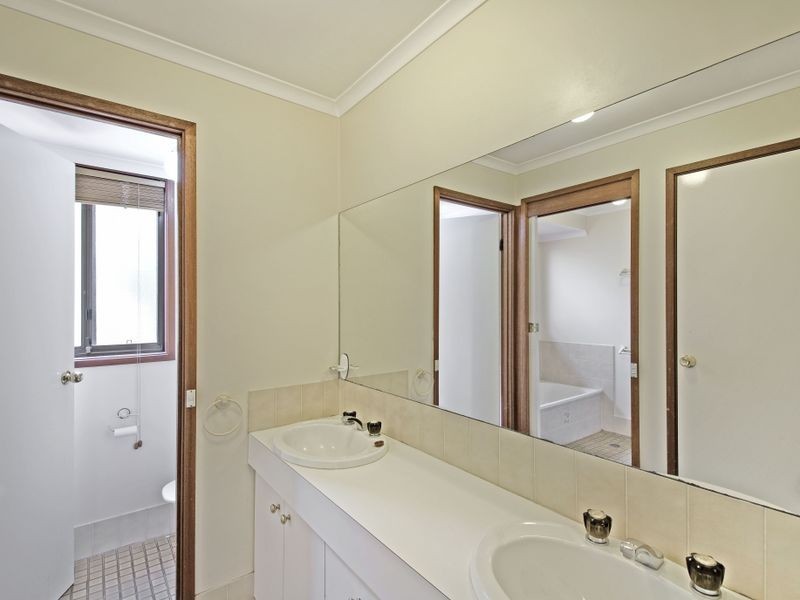 43 Whittel Crescent, Florey ACT 2615