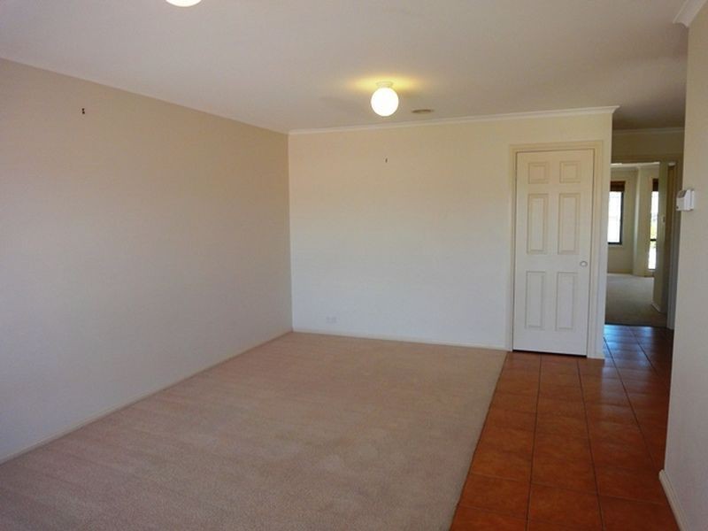 9/10 Fidler Court, Bruce ACT 2617