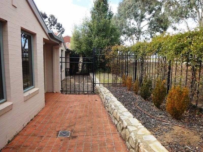 9/10 Fidler Court, Bruce ACT 2617