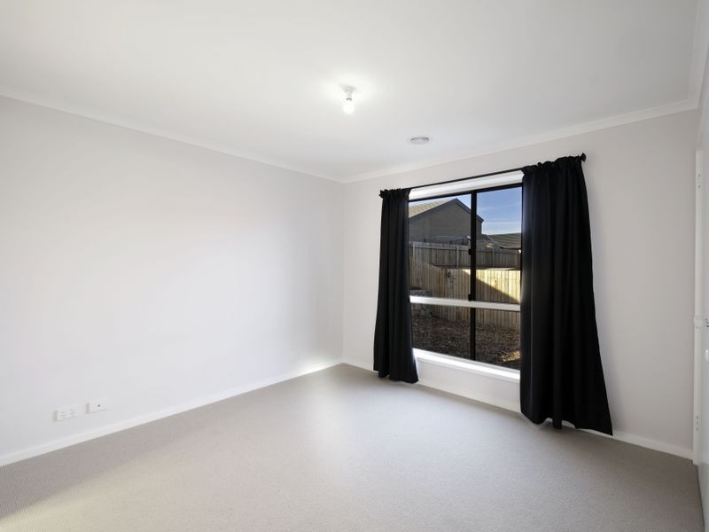 25 Charles Perkins Circuit, Bonner ACT 2914