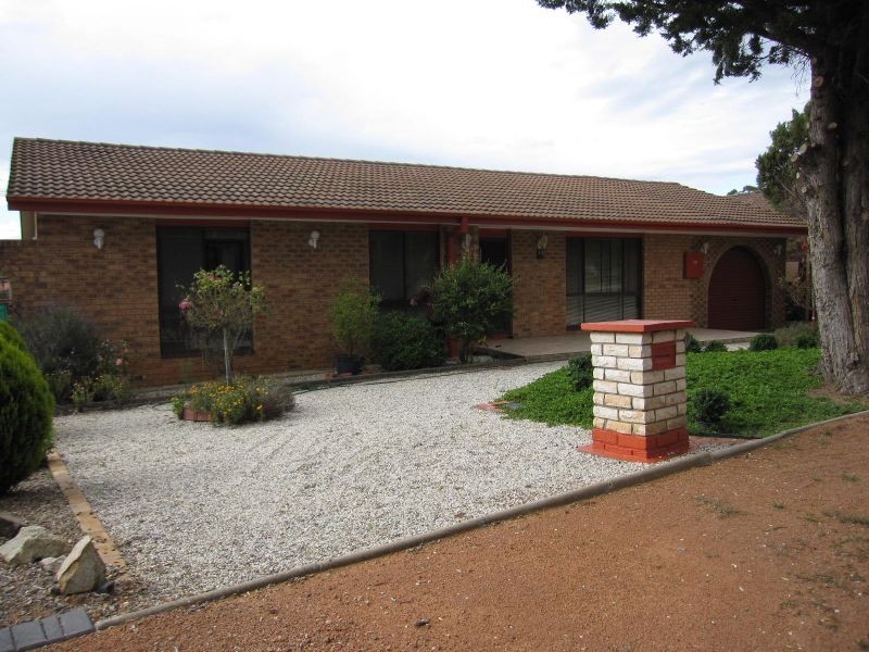 13 Baume Crescent, Mckellar ACT 2617