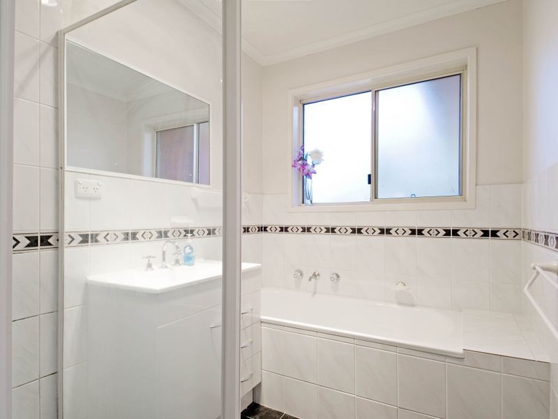 3 Matzek Place, Dunlop ACT 2615