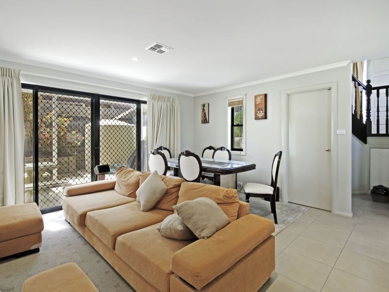 32 Polilight Street, Dunlop ACT 2615