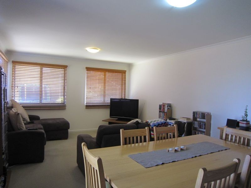 4 Eccles Circuit, Macgregor ACT 2615