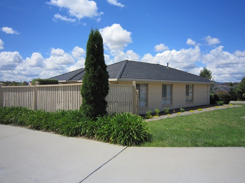 2/98 Lampard Circuit, Bruce ACT 2617