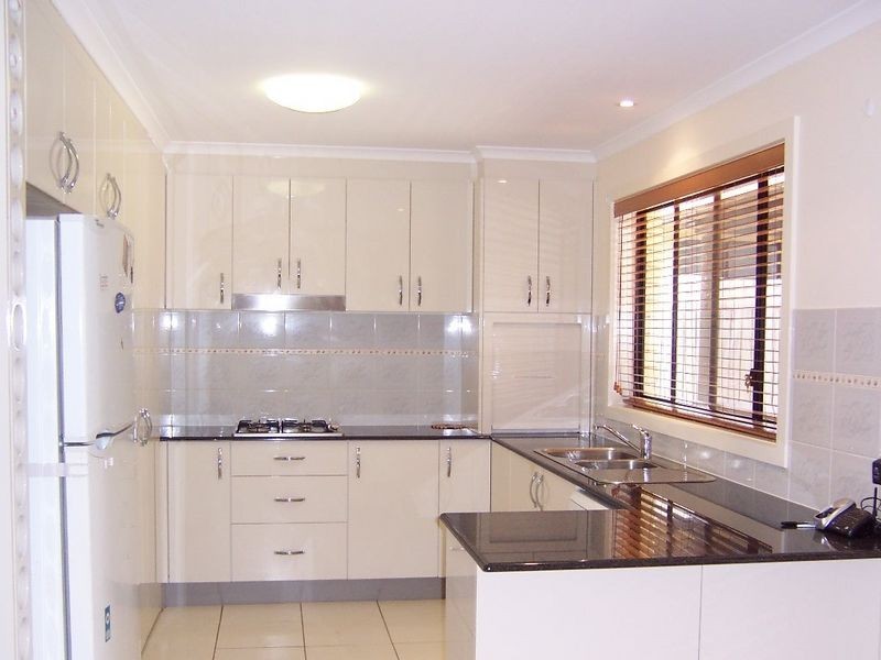 12 Courtneidge Street, Dunlop ACT 2615