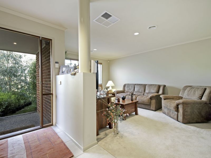 17 Jenolan Street, Harrison ACT 2914
