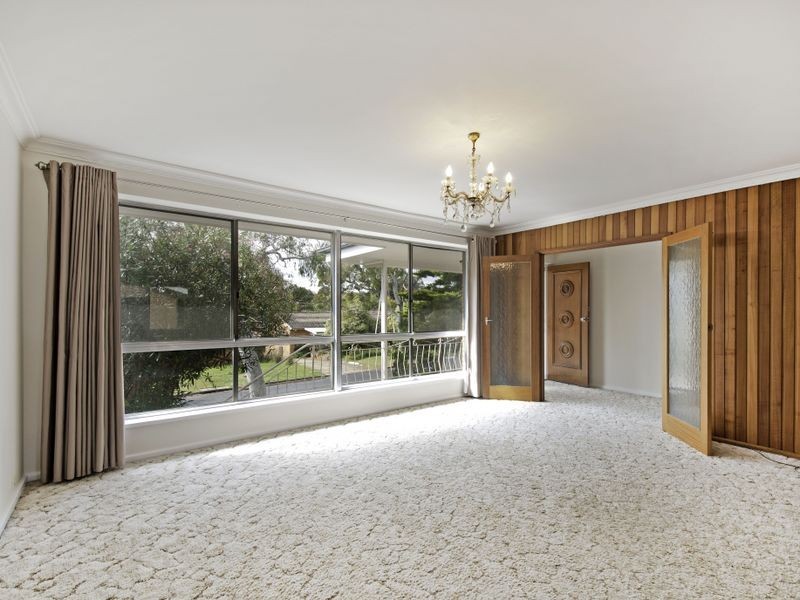 37 Grylls Crescent, Cook ACT 2614