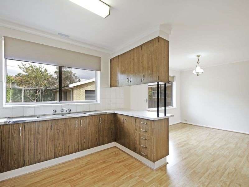 37 Grylls Crescent, Cook ACT 2614