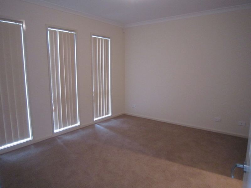 11 Dundalli Street, Bonner ACT 2914