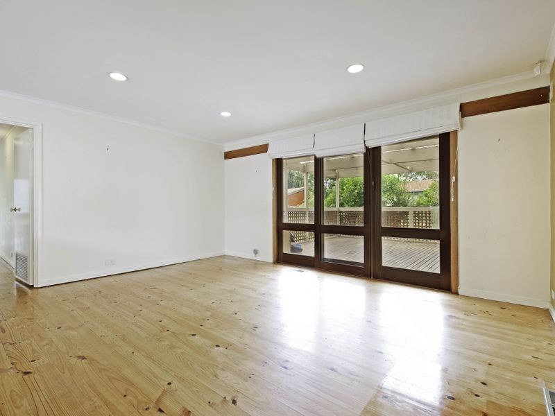 33 Spica Street, Giralang ACT 2617