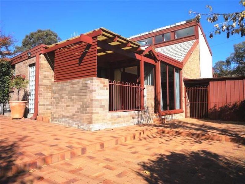 1/8 Bindaga Street, Aranda ACT 2614
