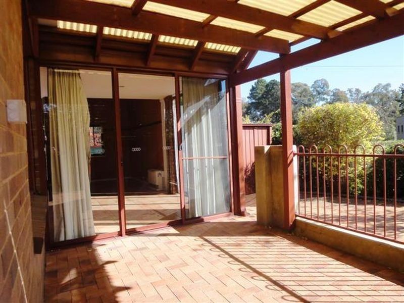 1/8 Bindaga Street, Aranda ACT 2614