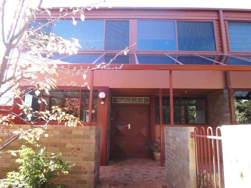 1/8 Bindaga Street, Aranda ACT 2614