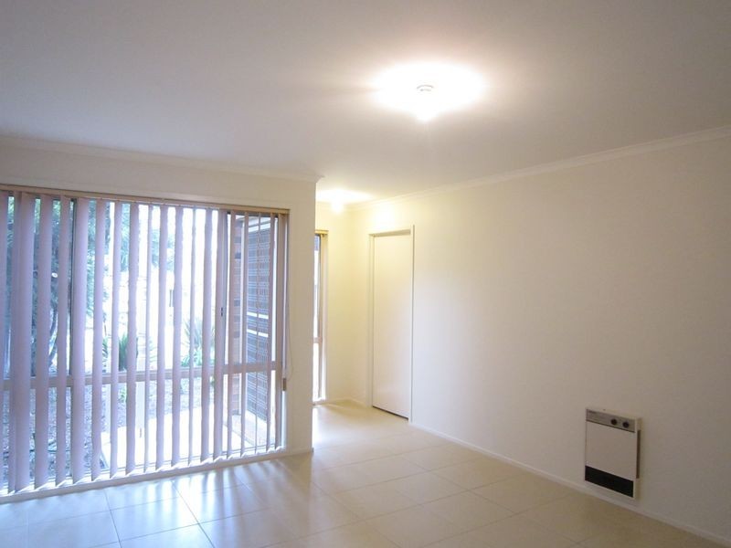 4 Grounds Crescent, Greenway ACT 2900