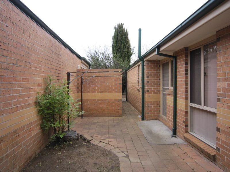 4 Grounds Crescent, Greenway ACT 2900