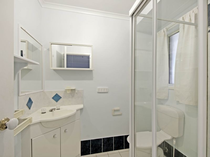 11 Dacomb Court, Dunlop ACT 2615