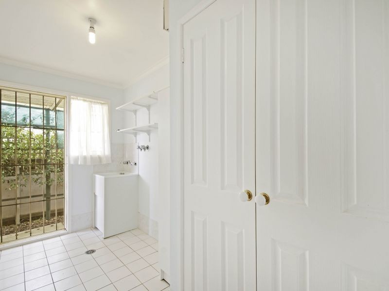 11 Dacomb Court, Dunlop ACT 2615