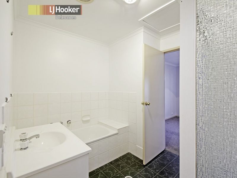 2/18 Lander Crescent, Amaroo ACT 2914