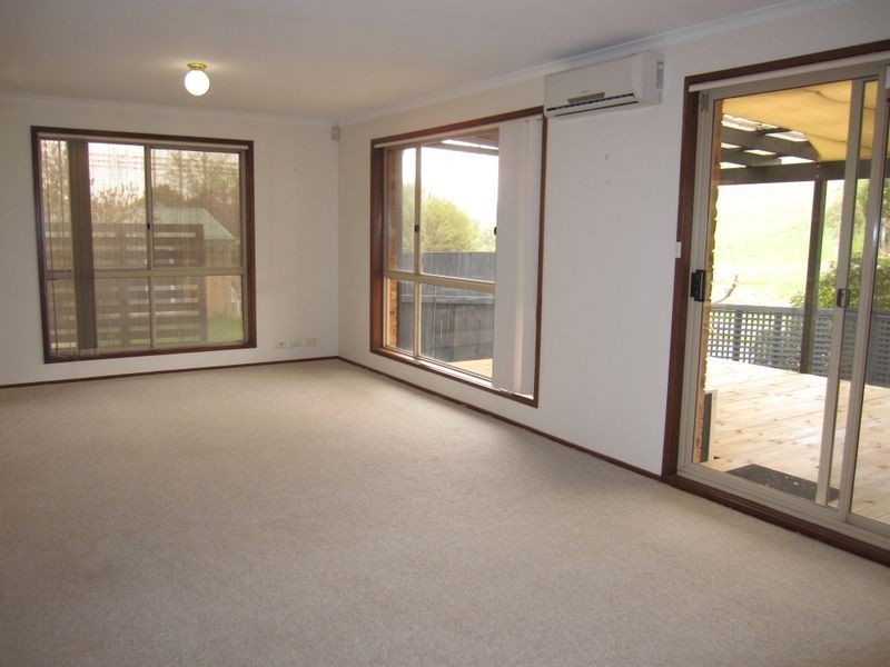 12 Murrung Crescent, Ngunnawal ACT 2913