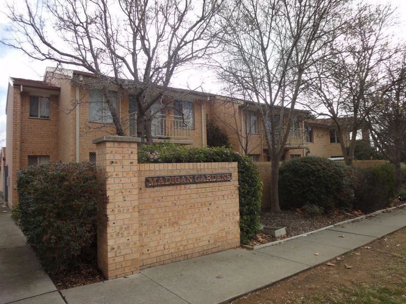 4/48 Madigan Street, Hackett ACT 2602