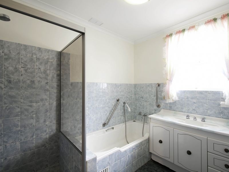 50 Mirning Crescent, Aranda ACT 2614