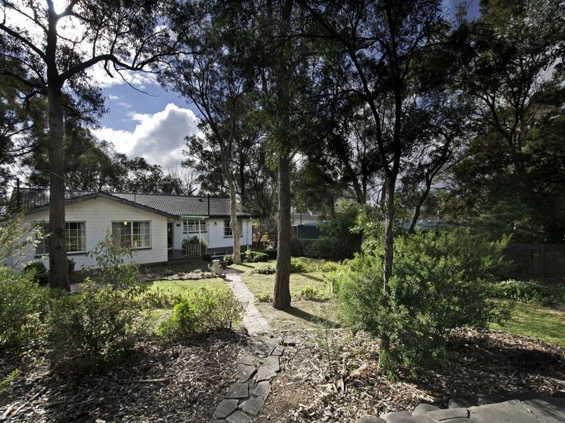 50 Mirning Crescent, Aranda ACT 2614