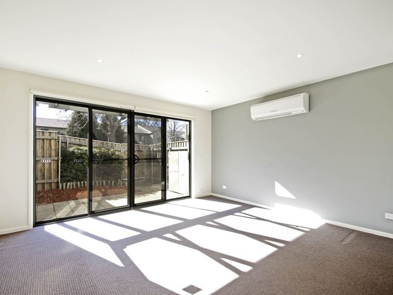 10/2 ‘Elan’ Archibald Street, Lyneham ACT 2602