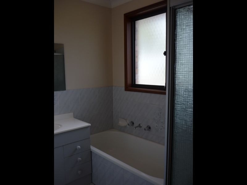 13 Twelvetrees Crescent, Florey ACT 2615