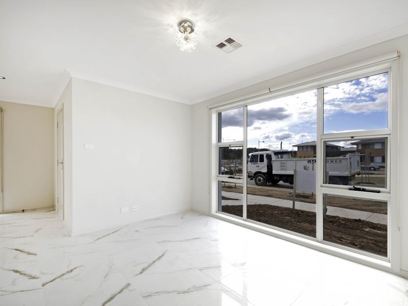 4 Stowport Avenue, Crace ACT 2911
