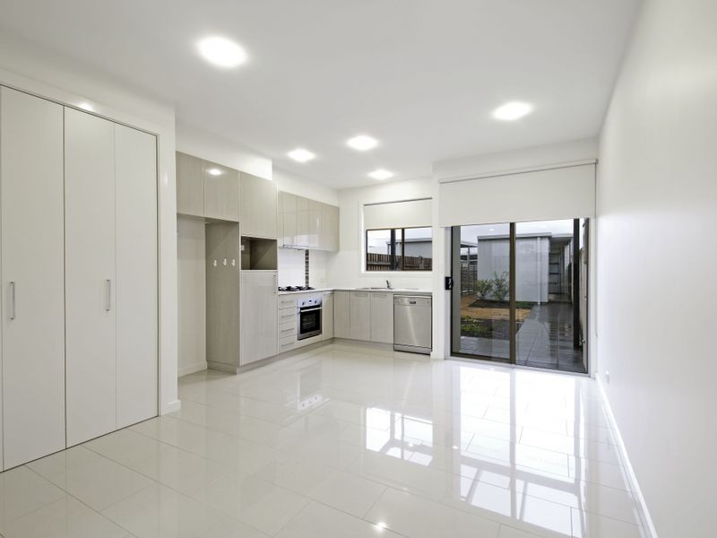 7 Stowport Avenue, Crace ACT 2911