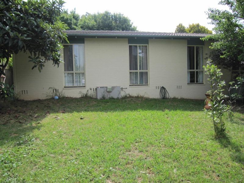 30 Geeves Court, Charnwood ACT 2615
