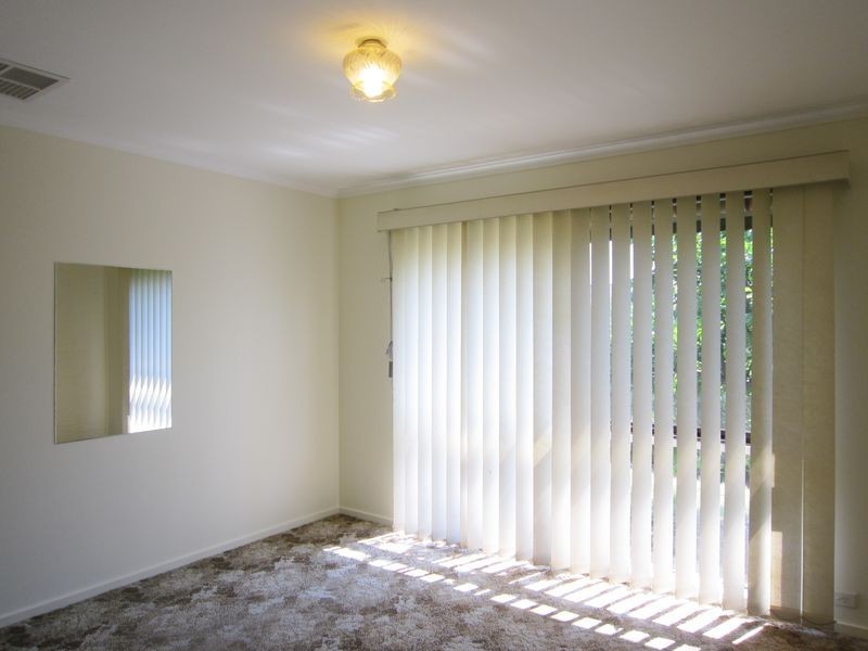 8 ‘Berkeley Gardens’, 2 Postle C, Holt ACT 2615