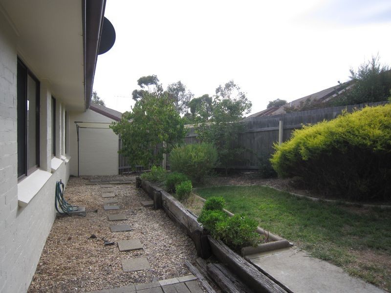 8 ‘Berkeley Gardens’, 2 Postle C, Holt ACT 2615