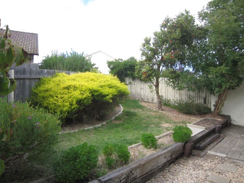 8 ‘Berkeley Gardens’, 2 Postle C, Holt ACT 2615