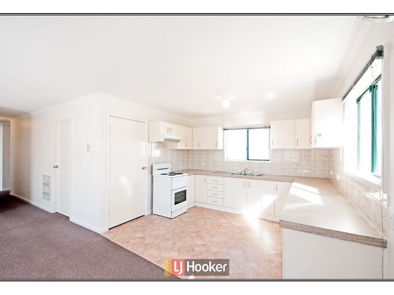 8A Cumpston Place, Macgregor ACT 2615