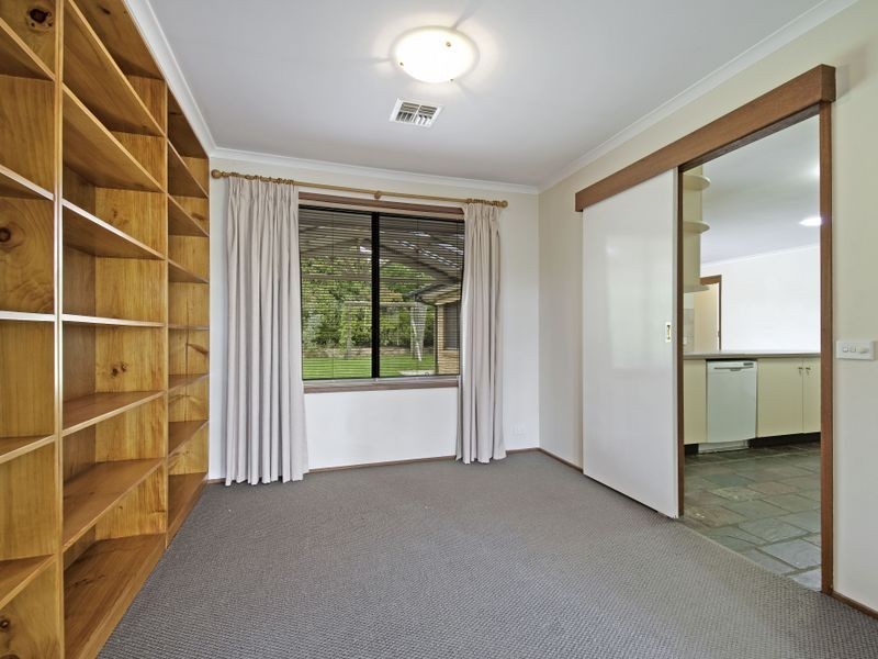 43 Whittell Crescent, Florey ACT 2615