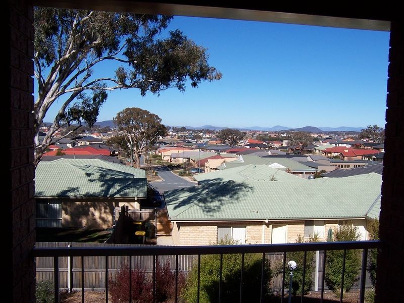 9/6 Proserpine Circuit, Amaroo ACT 2914