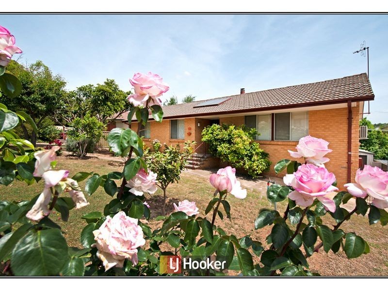 21 Fellows Street, Latham ACT 2615