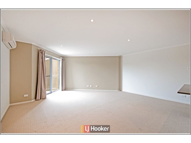 10/20 Beissel Street, Belconnen ACT 2617