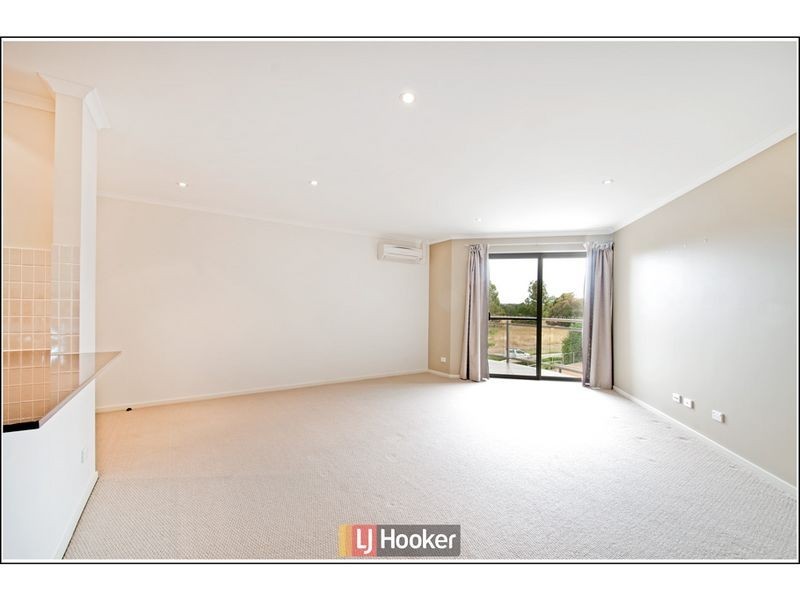 10/20 Beissel Street, Belconnen ACT 2617