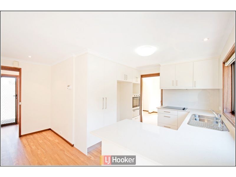 21 Frater Crescent, Lyneham ACT 2602