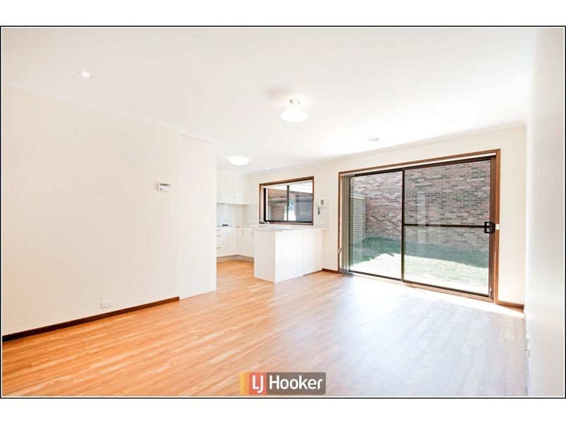 21 Frater Crescent, Lyneham ACT 2602