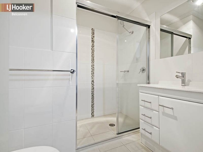 2/2 Neil Currie Street, Casey ACT 2913