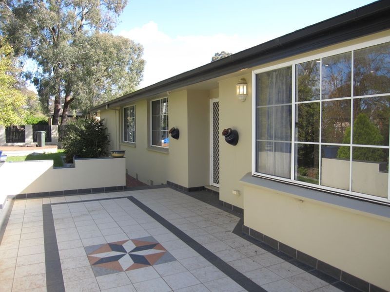 1 De Vis Place, Page ACT 2614