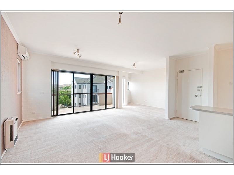 22/1 Tauss Place, Bruce ACT 2617