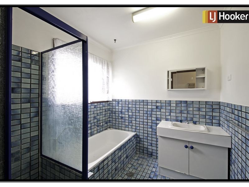 1/8 Walhallow Street, Hawker ACT 2614