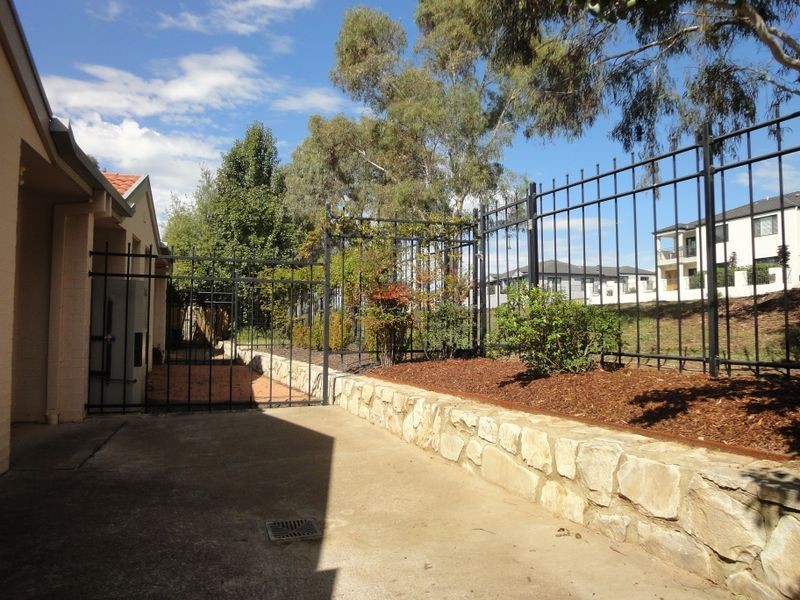 10/10 Fidler Court, Bruce ACT 2617