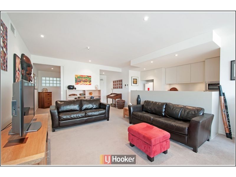 54/11 Eastlake Parade, Kingston ACT 2604